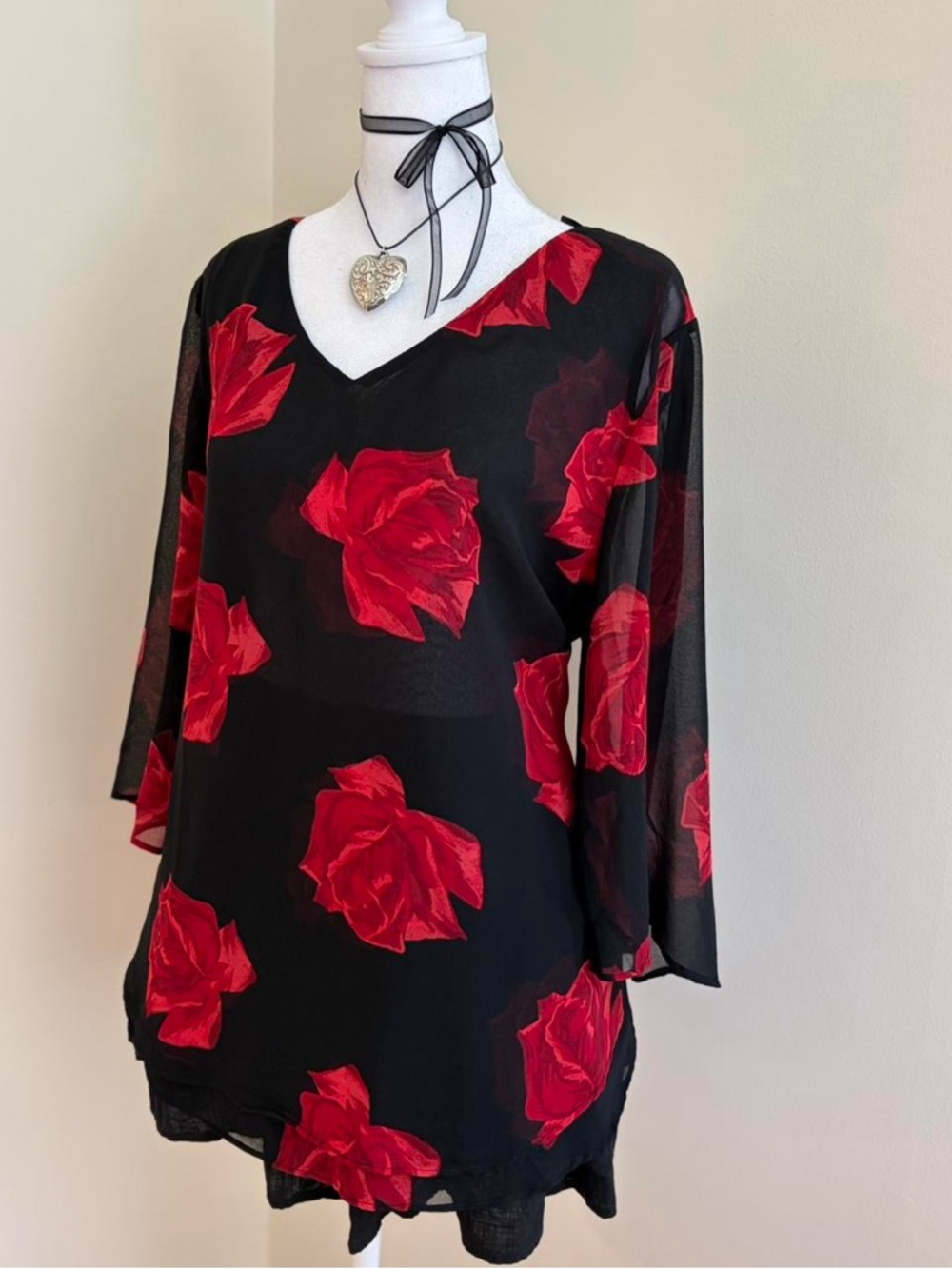 Vintage Y2K floral rose fairy whimsygoth chiffon bell sleeve black red blouse 1X